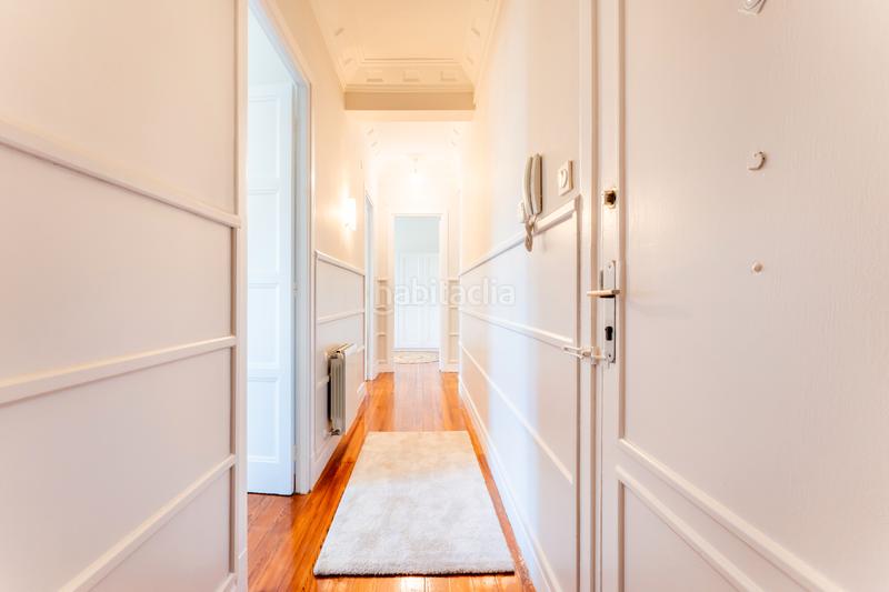 Foto 42a1f099-3ffe-4a7d-816f-aeae23797ff8. Location appartement dans gran vía 10 dans Gros Donostia - San Sebastián