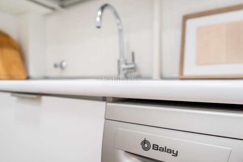 Foto 4cc83529-4d7a-4298-983f-2776f14e1b0e. Location appartement dans gran vía 10 dans Gros Donostia - San Sebastián