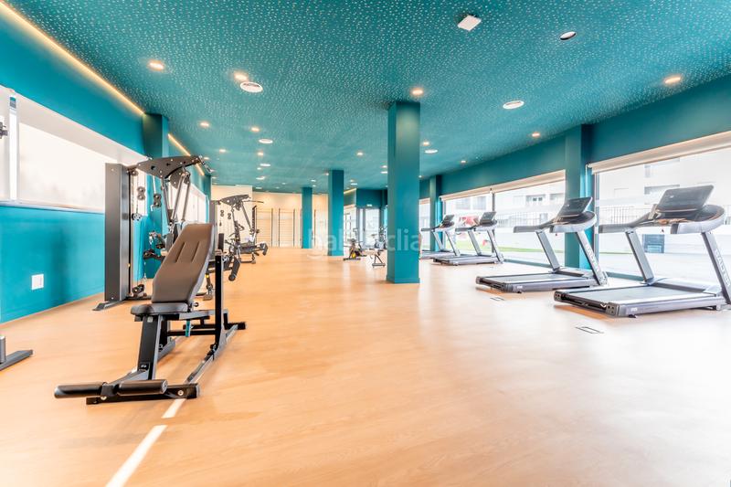 Foto 75c9171f-b233-4ef8-8905-9482adec2b2d. Alquiler estudio en avenida de las ciencias 39 en Sevilla