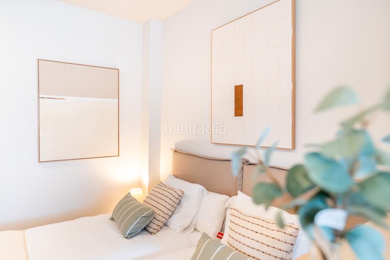 Foto c05cdd49-da35-4e79-bb9d-5b6afa9eaf6b. Affitto monolocale in avenida de las ciencias 39 in Sevilla