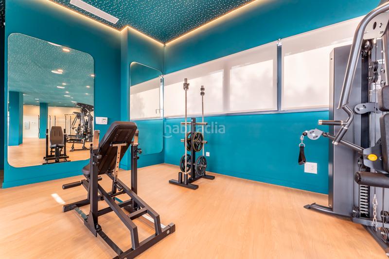 Foto ff48a4ac-535f-41d4-8522-23ee307921eb. Rent studio in avenida de las ciencias 39 in colores - entreparques Sevilla