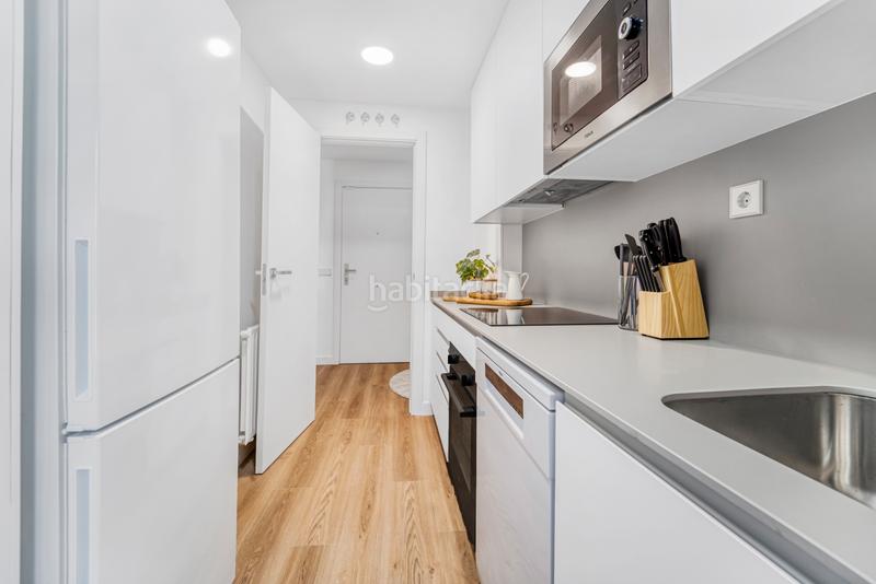 Foto ef5a926c-ae2e-41ee-9cd8-804c1db21030. Lloguer apartament a calle del pintor ignacio de zuloaga 16 a Madrid