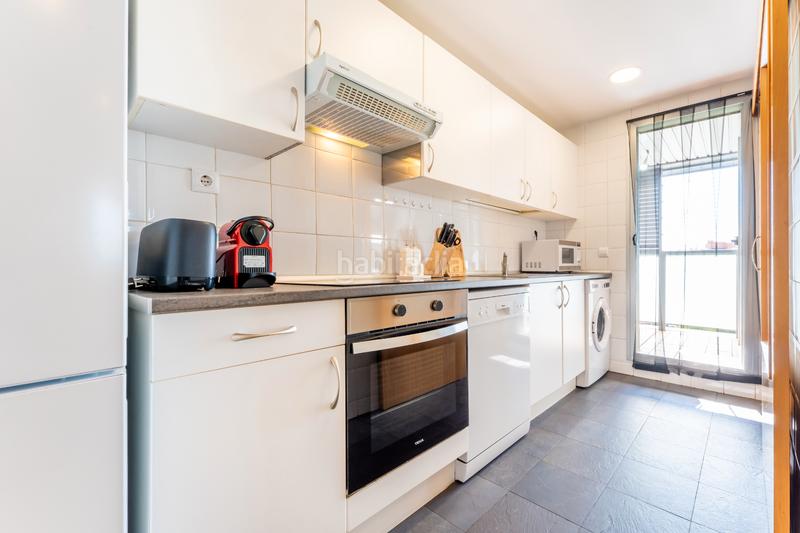 Foto 99e6616c-b180-4663-9db9-ed4973660ea5. Lloguer apartament a calle de las cuevas de altamira 1 a Madrid