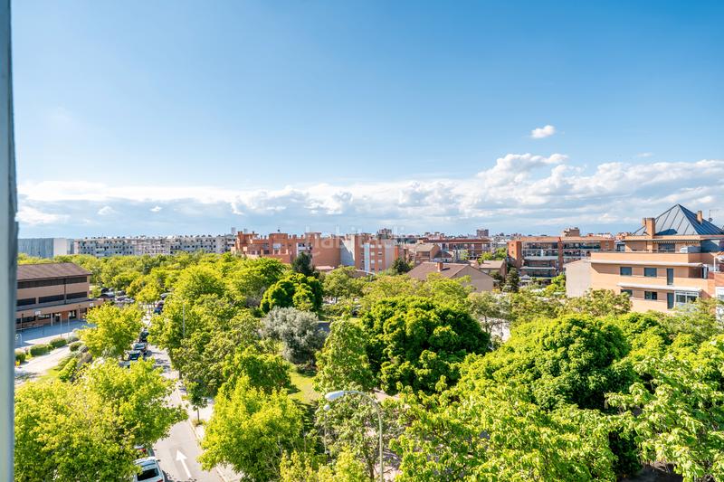 Foto 44b9d330-fbb1-4a77-9e32-f0e61b1d2d04. Location appartement dans calle de las cuevas de altamira 1 dans Madrid