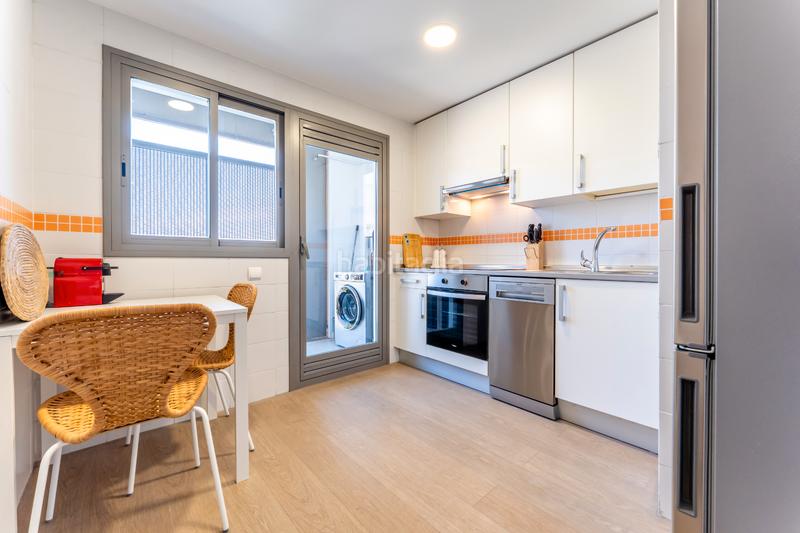 Foto b1c5f9f5-f3a7-42f9-a5e6-91fdb0d1b56e. Location appartement dans calle de isabel clara eugenia 33 dans Madrid