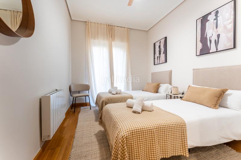 Foto c0440a4a-af46-4341-bbd8-dcde58cb7d77. Location appartement dans gran vía 8 dans Gros Donostia - San Sebastián