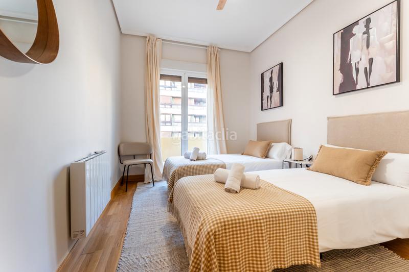 Foto c72ce9a6-7cae-46c2-93bb-73dc91bef871. Location appartement dans gran vía 8 dans Gros Donostia - San Sebastián