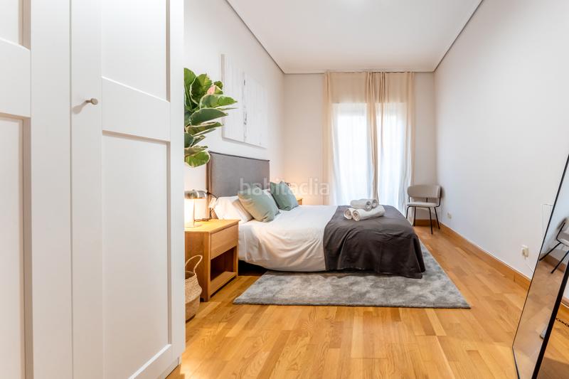 Foto c2697eb2-3843-4976-bc55-e8ca840cdc2e. Miete etagenwohnung in gran vía 8 in Gros Donostia - San Sebastián