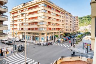 Lloguer Pis a Gran vía 8