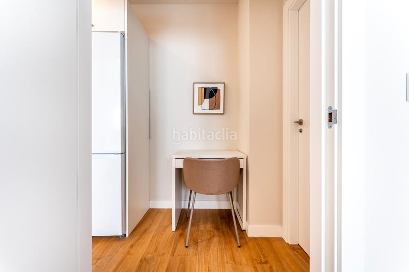 Foto 824a41c3-7c66-4935-bed7-32de5e859679. Rent flat in avenida de las ciencias 39 in colores - entreparques Sevilla