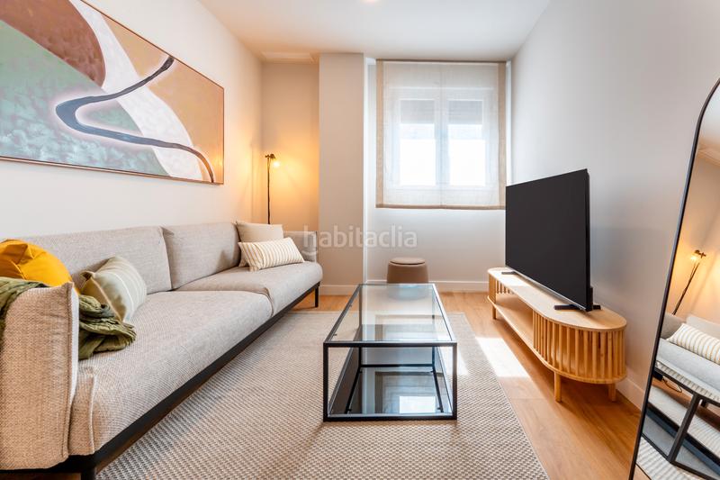 Foto cd83c382-18b1-4a54-8f7f-2373a1b1f62b. Rent flat in avenida de las ciencias 39 in colores - entreparques Sevilla