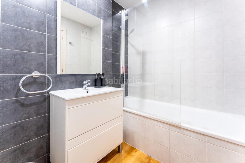 Foto e0e2b5ee-e451-4bcc-af1a-b63bba949076. Location appartement dans calle de isabel clara eugenia 35 dans Madrid