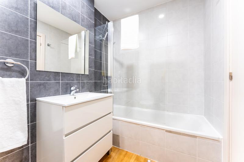 Foto a94d09ad-91cd-4dc2-b24a-44efde2cecc7. Affitto appartamento in calle de isabel clara eugenia 39 in Madrid