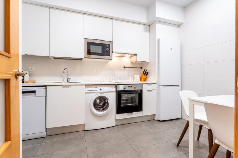 Foto 26cac127-499a-4319-b11d-d91452575e68. Rent apartment in salud kalea 14 in Amara Zaharra-Arbaizenea Donostia - San Sebastián