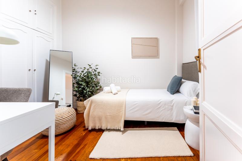 Foto 28ee2cdd-f0b4-4e0c-90c3-870147026461. Rent flat in gran vía 8 in Gros Donostia - San Sebastián