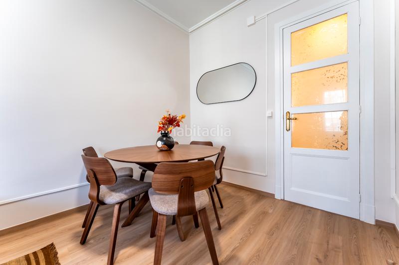 Foto 2bfecd47-ecce-4246-8436-1a6a4b3c1d38. Location appartement dans gran vía 10 dans Gros Donostia - San Sebastián