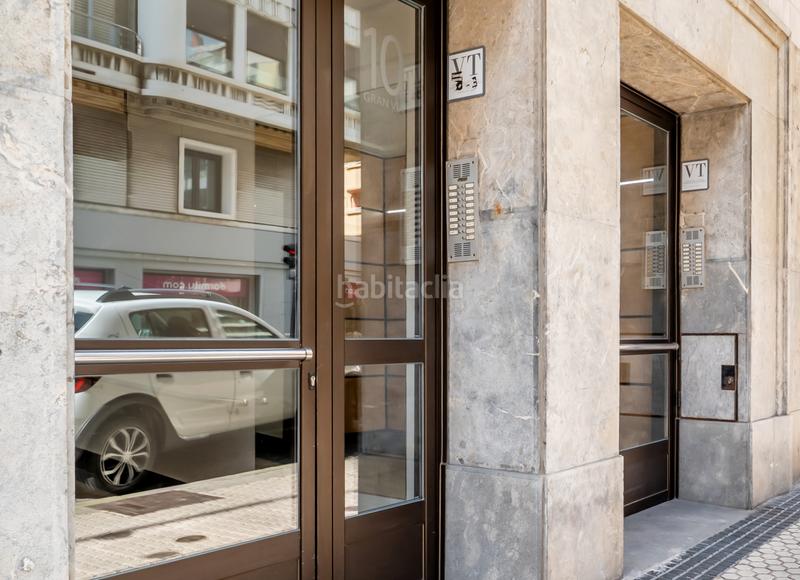 Foto 84ce3886-905a-4aec-8929-d7821e453b28. Alquiler piso en gran vía 10 en Gros Donostia - San Sebastián