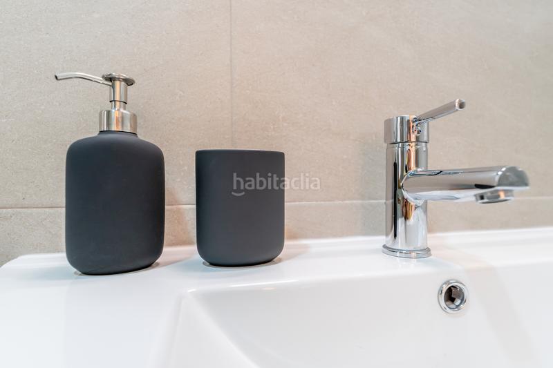 Foto b9992955-bae4-4251-bccc-e71d75ae7a44. Alquiler piso en gran vía 10 en Gros Donostia - San Sebastián