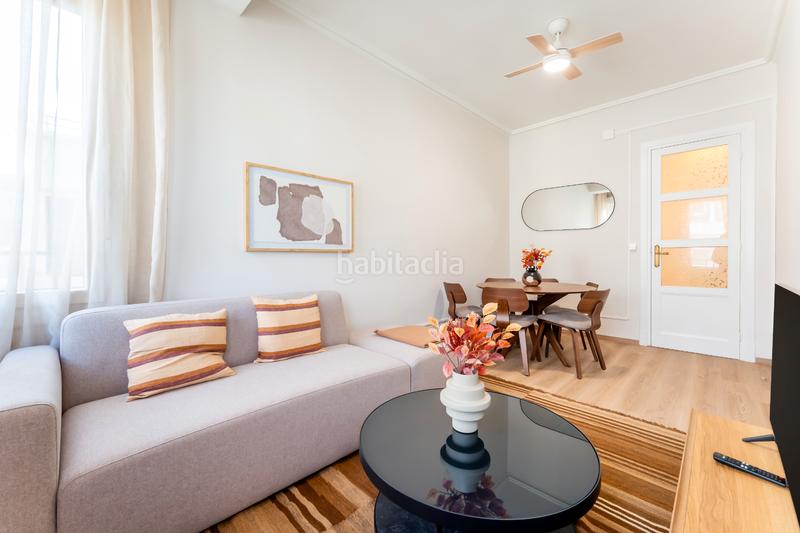 Foto f0b3ff2d-5186-4323-a7a0-4a87deb7ea6a. Alquiler piso en gran vía 10 en Gros Donostia - San Sebastián