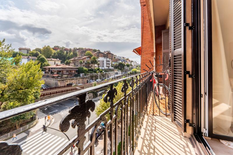 Foto 01b1eecb-b0a1-4249-8ab5-3ef3261a4157. Location appartement dans ategorrieta hiribidea 41 dans Donostia - San Sebastián