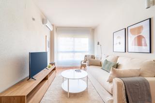 Miete Etagenwohnung in Calle del pintor ignacio de zuloaga 16