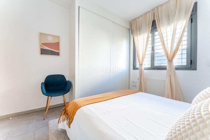 Foto 115eab31-72f1-4b6d-b89e-b56a678bb910. Rent ground floor in calle de hércules 27 in Sur - PAU 4 Móstoles