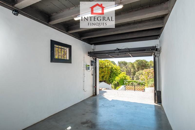 Foto d505f8eb-d12c-428e-8d9b-f9021d4e576d. Chalet gran casa a vall-lobrega en Vall-llobrega