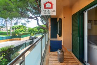 Appartement à La Fosca - Cala Margarida. Apartamento en la fosca con piscina comunitaria