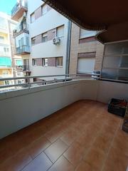 Miete Etagenwohnung in Fígares. Amplio piso en alquiler  zona figares  camino de ronda  4 habita