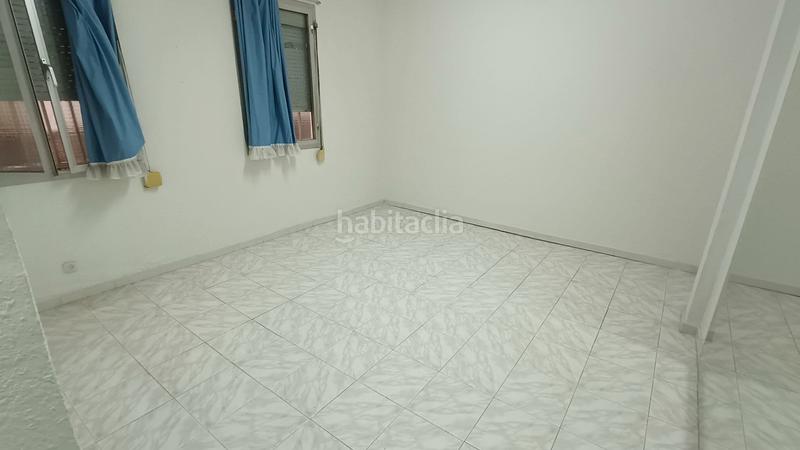 Foto b827188d-663b-4ceb-a65d-45e6722db4d6. Piso  en venta en calle de la arquitectura en Madrid