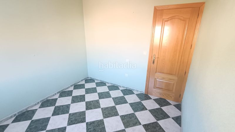 Foto b2904d89-f439-4be5-8061-4598eb6f7cd9. Casa amb calefacció aparcament a Cañamero