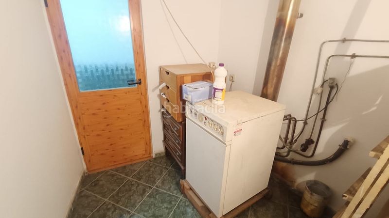 Foto d6e2cb2a-a7dc-4404-9c8d-0afd23daa128. Casa amb calefacció aparcament a Cañamero