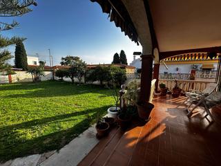 Xalet  Canal. Chalet en venta en málaga, 3 dormitorios.