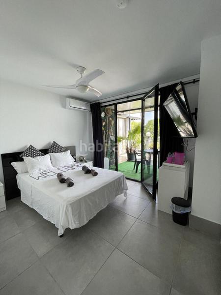 Foto 489463bd-116b-4e76-9c9e-4f33a04d743c. Chalet avec chauffage dans Loma de los Riscos Torremolinos