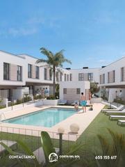 Casa adossada  Avenida de la calera