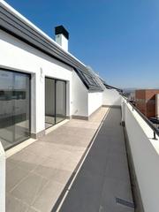 Penthouse in Pepe tobalo 6. Atico en venta en centro, 3 dormitorios.