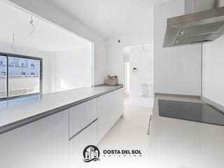 Attique  Astrea. Atico en venta en puerto de la torre, 3 dormitorios.