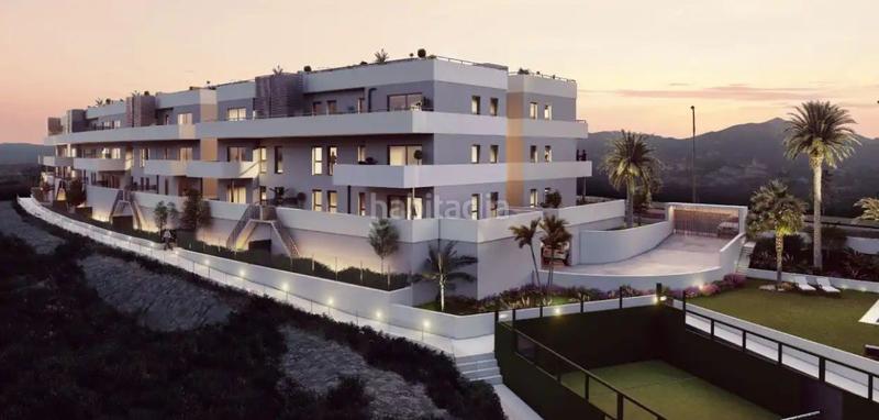 Foto db61b5a5-3196-4c15-934e-b85f8fb18c7f. Àtic amb aparcament piscina a Los Almendros - El Limonero - El Tomillar Málaga