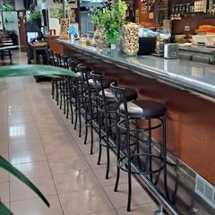Location Local commercial à Molins de Rei. Traspaso de barrestaurante en molins de rei, junto a zona indust