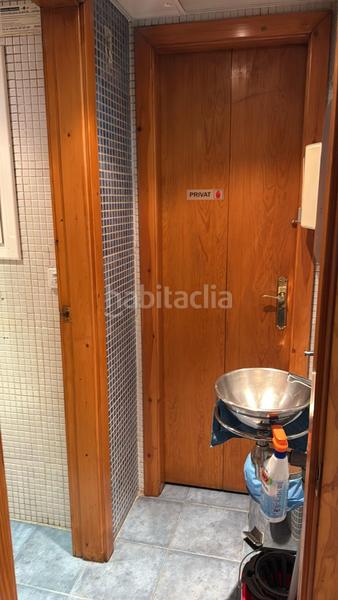 Foto 5b392e8c-394a-4f41-aa28-9548a35fdb62. Alquiler local comercial traspaso de cafetería panadería en Sant Boi de Llobregat