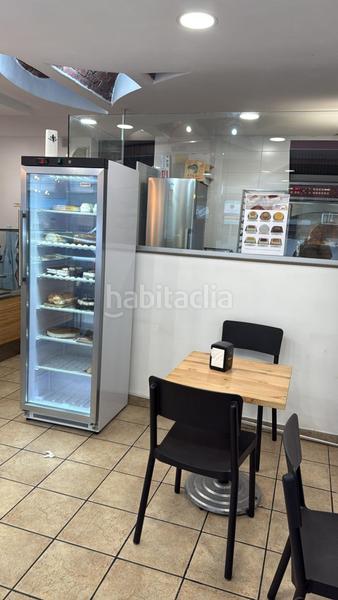 Foto ee51930a-3a4b-4c4d-9855-5266945f092a. Alquiler local comercial traspaso de cafetería panadería en Sant Boi de Llobregat