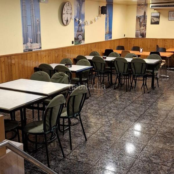 Foto ee9bef56-2760-43eb-b62f-63cf07a7b0e5. Transfer business premise in Sant Andreu de la Barca