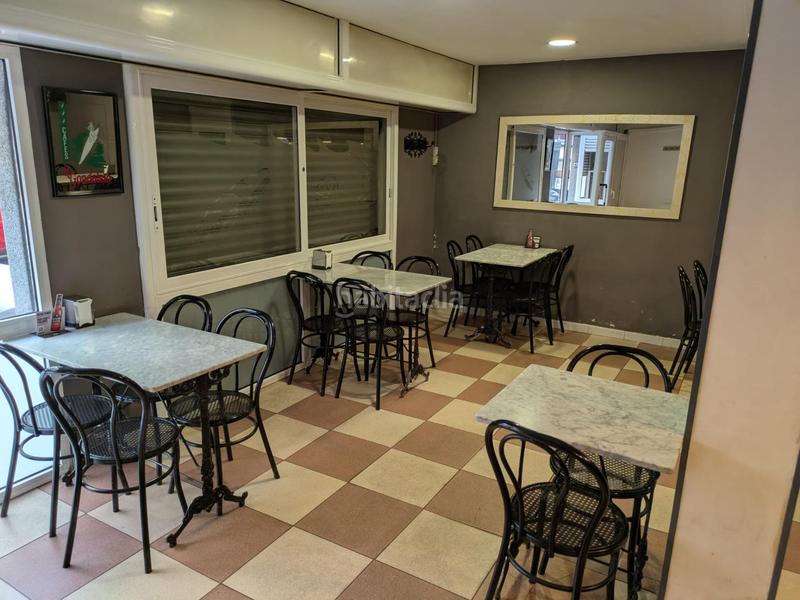 Foto 47118037-57bf-4c1f-a2aa-e063d30b60db. Alquiler local comercial se traspasa bar en funcionamiento zona ronda sant ramon en Sant Boi de Llobregat
