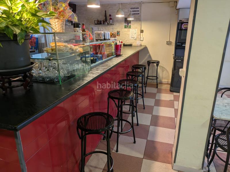 Foto a3c3089d-9e15-4934-8ef8-1ea367995eab. Alquiler local comercial se traspasa bar en funcionamiento zona ronda sant ramon en Sant Boi de Llobregat