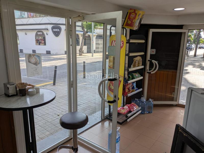 Foto 1de84681-f13b-4942-ae61-d160d9c17db5. Traspaso local comercial se traspasa panaderíacafetería en pleno centro platja en Castelldefels