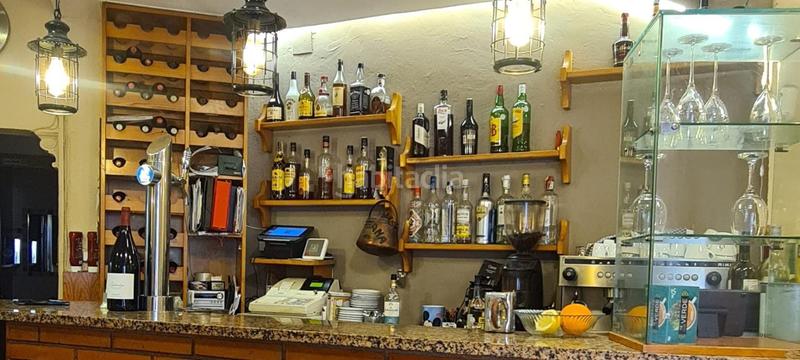 Foto 6b776afb-9919-4cf2-a344-4f7eb803b47b. Alquiler local comercial ocasión única!! se traspasa bar en Deltebre