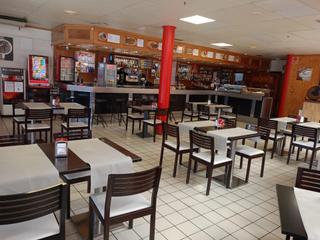 Pas-de-porte Local commercial à Ferreries. Se traspasa bar restaurante en centro comercial de tortosa
