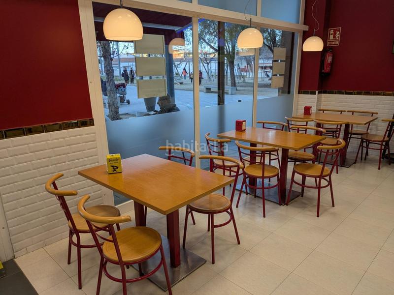 Foto 7d3a985d-fb8d-4761-b1c4-f61cdadf35b1. Alquiler local comercial traspaso de cafeteríasnack bar en el centro ! en Torredembarra