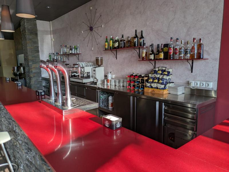 Foto aaff8df9-0a50-44a7-81a3-0c99f749069d. Alquiler local comercial oportunidad! cafeteríarestaurante completamente equipada en Mataró