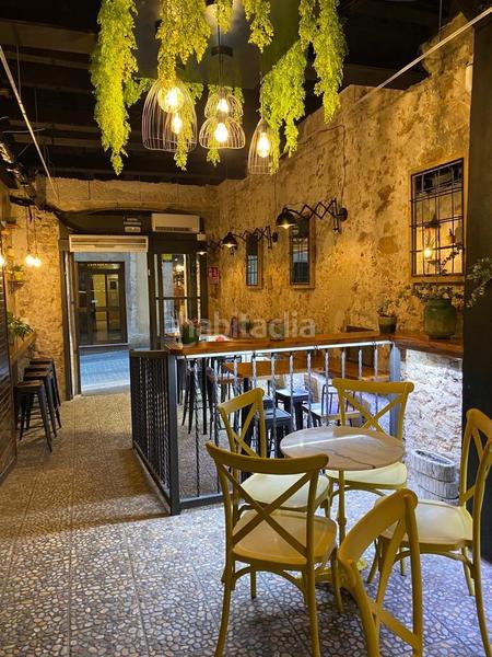 Foto fd0019b2-ea3c-4755-a85d-1d41820ad99c. Alquiler local comercial traspaso de bar de tapas en el corazón ! en Tarragona